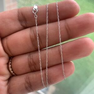 10kt White Gold Dainty Chain - 16"